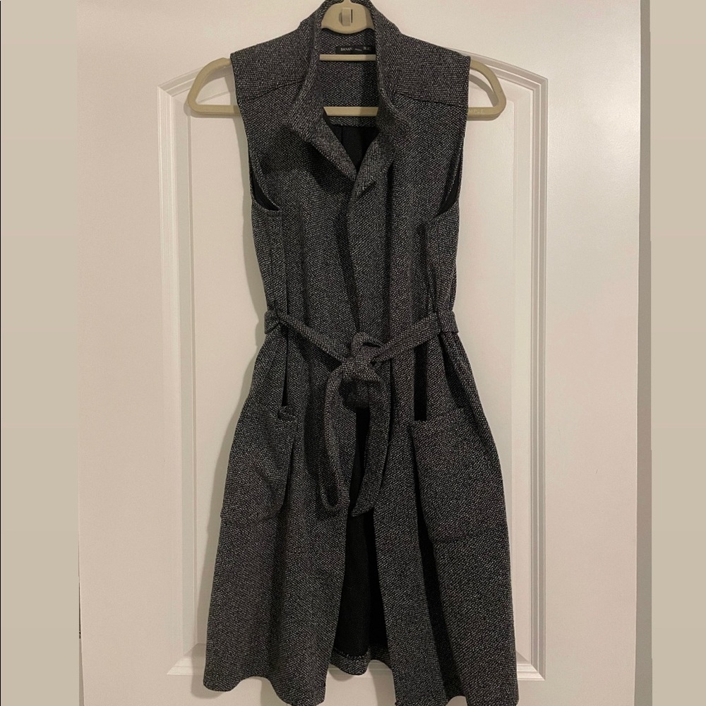 Banana Republic Factory tie waist vest